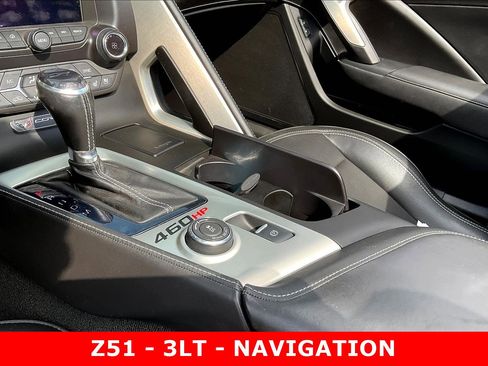 Used 2017 Chevrolet Corvette Stingray Convertible RWD image 18