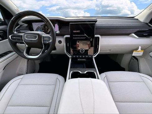 New 2026 GMC Acadia Denali w/ Super Cruise Package image 5