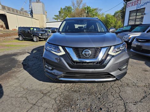 Used 2018 Nissan Rogue SL w/ Premium Package AWD/4WD image 2