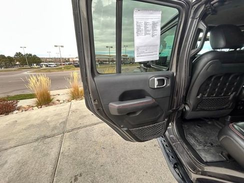 Used 2018 Jeep Wrangler Unlimited Rubicon image 21