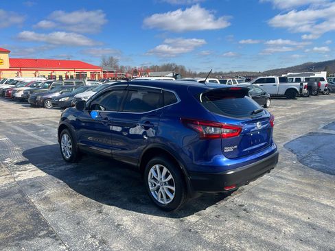 Used 2021 Nissan Rogue Sport S image 5