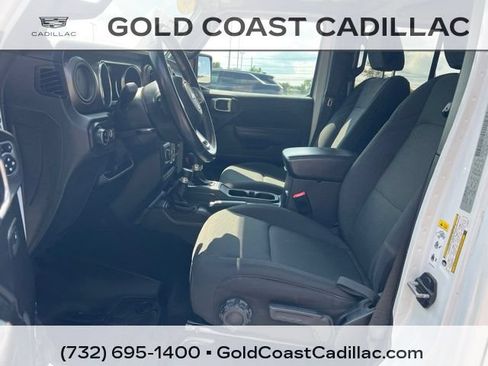 Used 2020 Jeep Gladiator Sport w/ Quick Order Package 24S AWD/4WD image 12