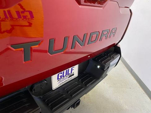 Used 2026 Toyota Tundra Limited w/ Power Package AWD/4WD image 19