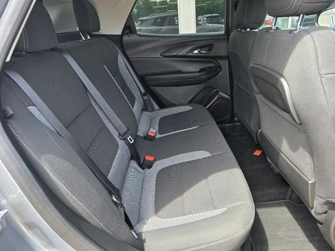 Used 2025 Chevrolet TrailBlazer LT AWD/4WD image 22