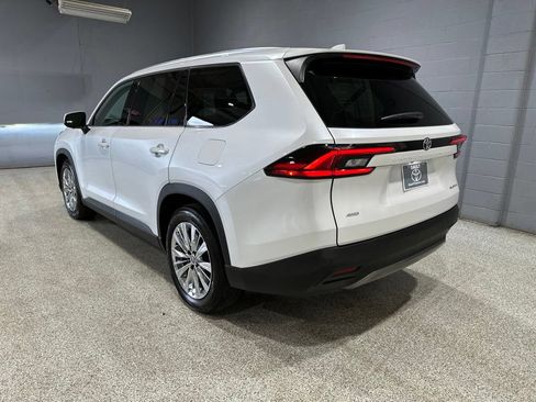 Certified 2025 Toyota Grand Highlander AWD image 7