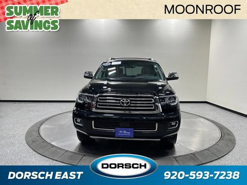Used 2021 Toyota Sequoia Platinum AWD/4WD image 3