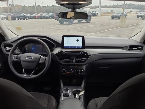 Certified 2024 Ford Escape Active w/ Cold Weather Package image 21