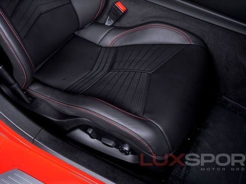 Used 2020 Chevrolet Corvette Stingray w/ 3LT Preferred Equipment Group image 54