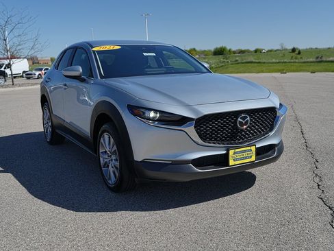 Used 2021 MAZDA CX-30 FWD 2.5 S w/ Select Package image 3