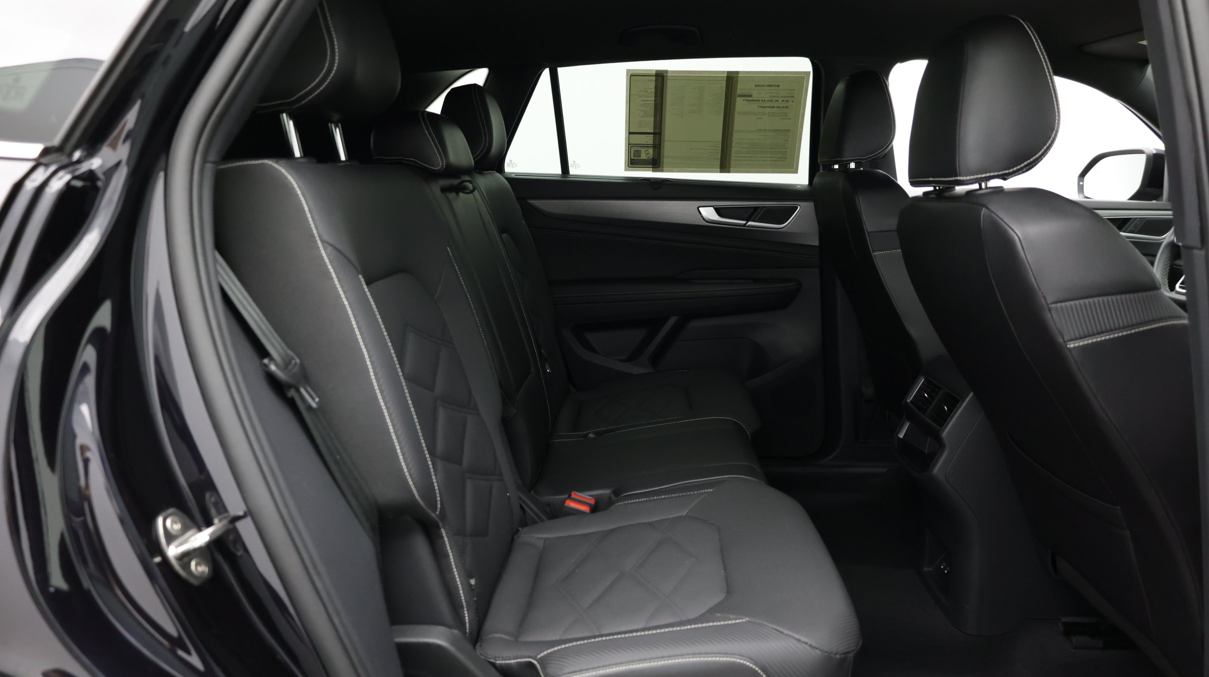 Used 2024 Volkswagen Atlas Cross Sport SE w/ Black Wheel Package FWD image 35
