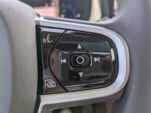 New 2025 Volvo XC60 T8 Plus w/ Protection Package Premier image 25