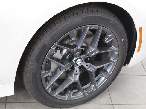 Used 2025 BMW 330i xDrive Sedan w/ Convenience Package image 22