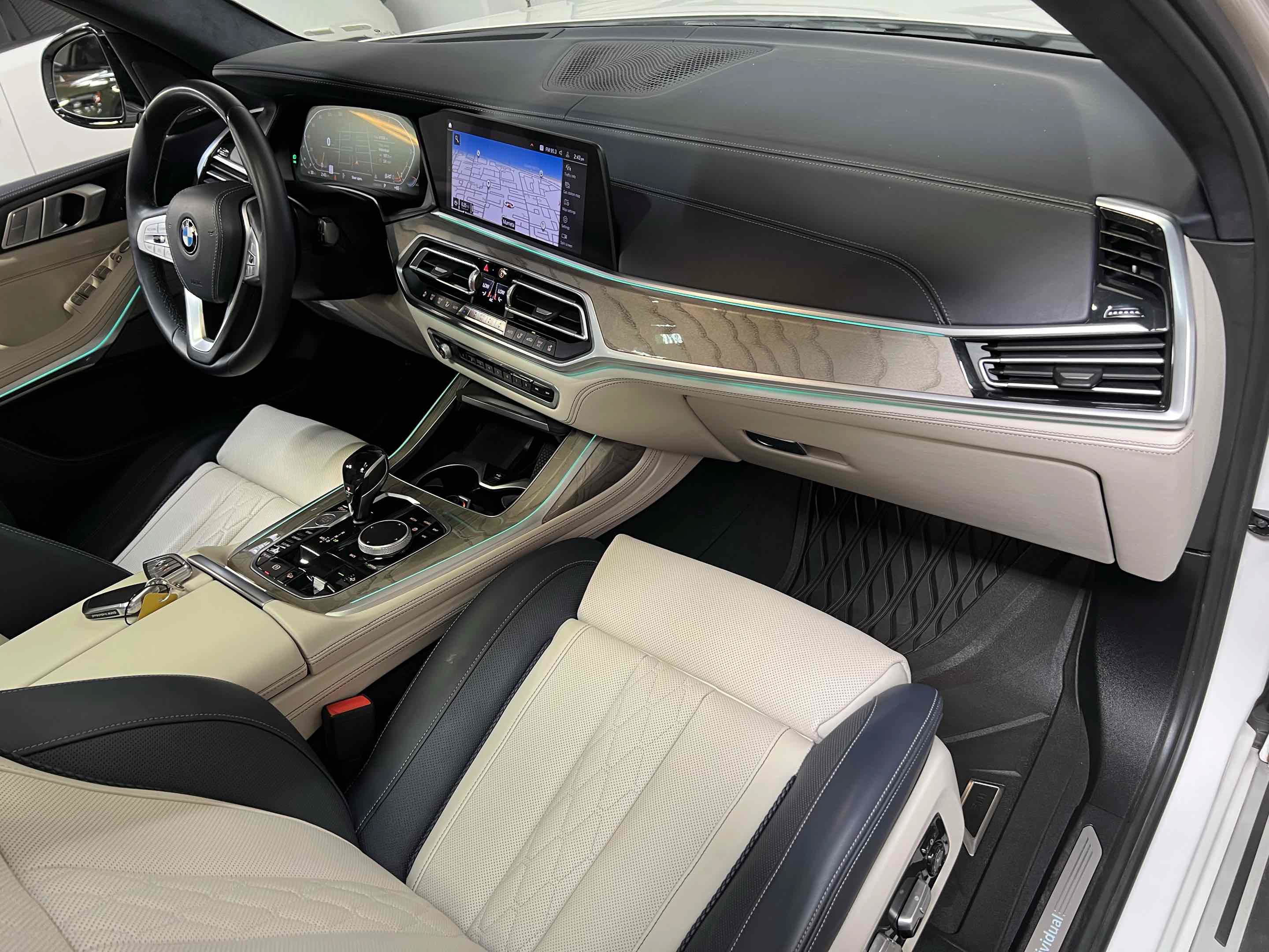 Used 2020 BMW X7 xDrive40i w/ Premium Package AWD/4WD image 34