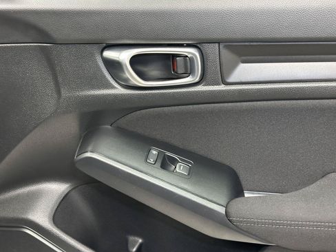 Certified 2025 Honda Civic Sport image 37