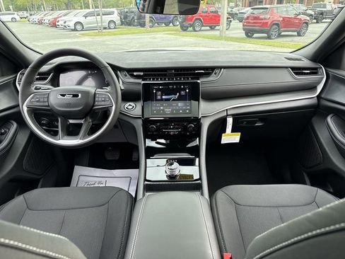 New 2026 Jeep Grand Cherokee Laredo X RWD image 26