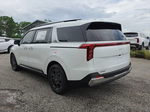 New 2026 Kia Carnival SX FWD image 6