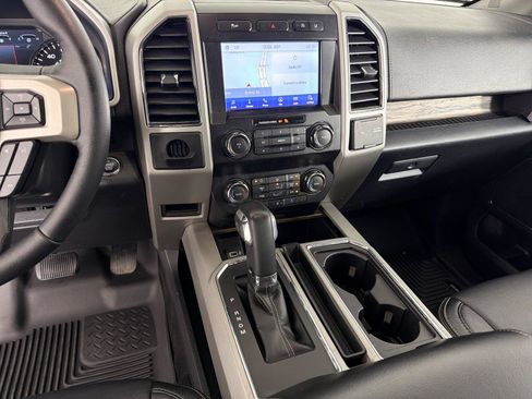Used 2020 Ford F150 Lariat RWD image 26