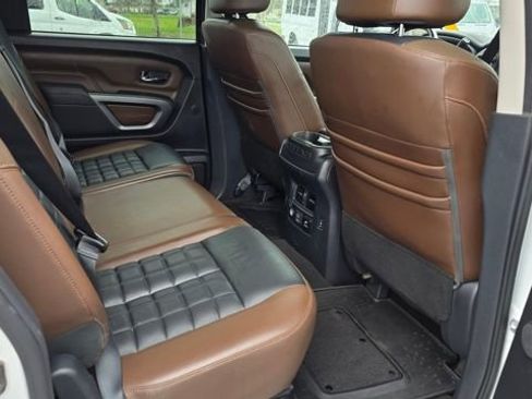 Used 2019 Nissan Titan Platinum Reserve w/ Platinum Utility Package image 16