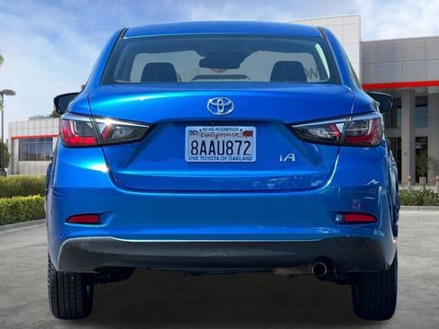 Used 2018 Toyota Yaris iA FWD image 5