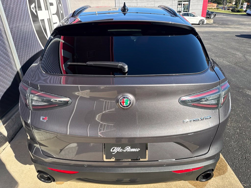 New 2026 Alfa Romeo Stelvio Sprint AWD/4WD image 7