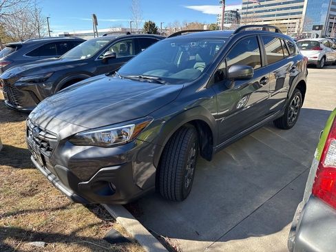 Used 2021 Subaru Crosstrek 2.5i Sport w/ Moonroof Package image 1