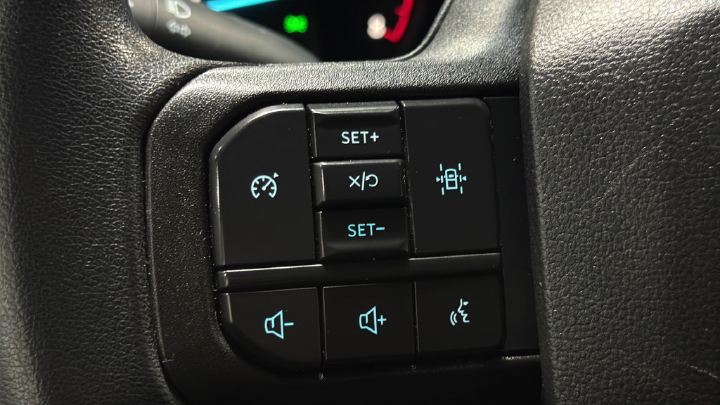 Used 2023 Ford F150 XLT AWD/4WD image 23