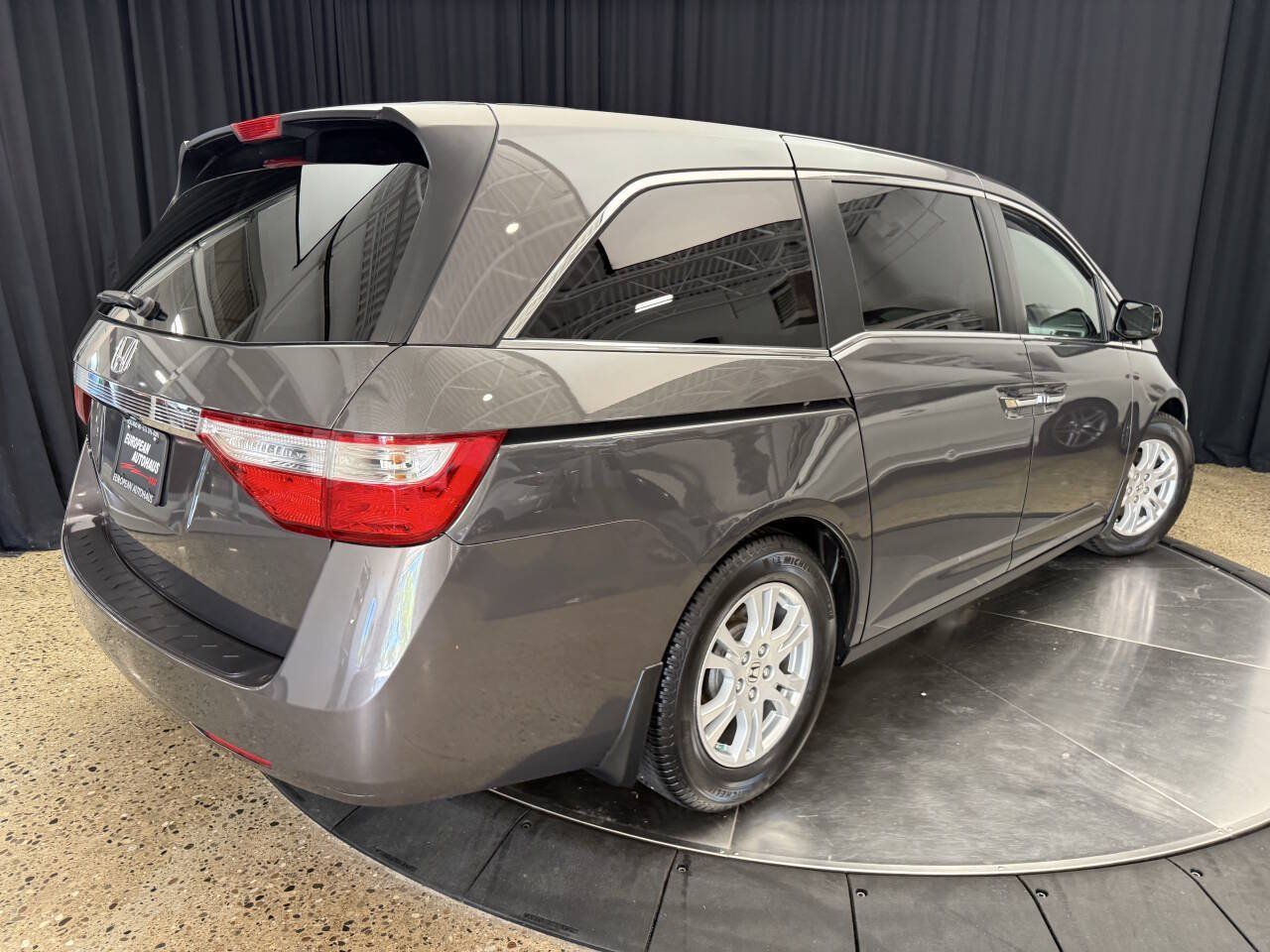 Used 2012 Honda Odyssey EX-L image 10