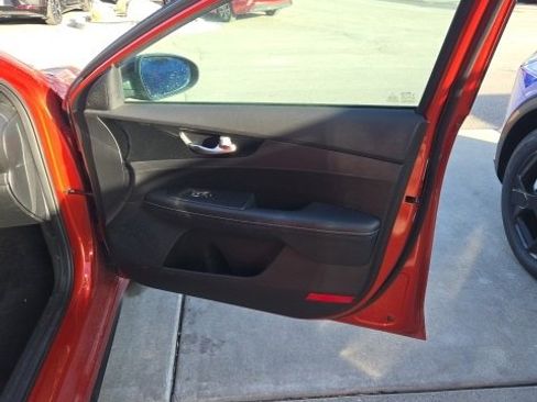 Certified 2021 Kia Forte GT-Line image 30