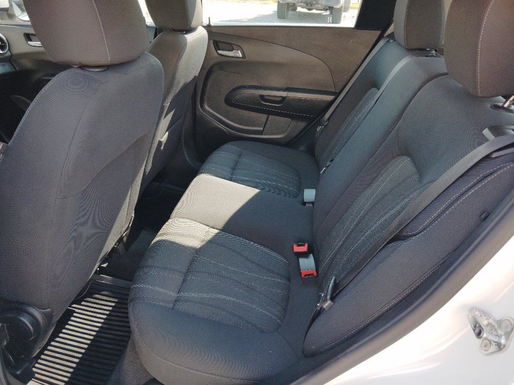 Used 2016 Chevrolet Sonic LT FWD image 22
