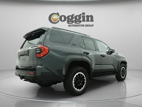 New 2026 Toyota 4Runner TRD Off-Road Premium AWD/4WD image 17