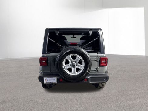 Used 2022 Jeep Wrangler Unlimited Sport S image 31