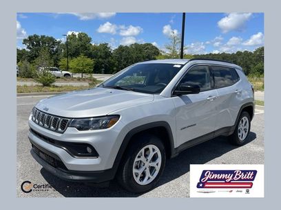 Used 2024 Jeep Compass Latitude