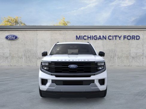 New 2026 Ford Expedition Max Platinum w/ Driver's Package image 6