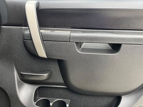 Used 2011 Chevrolet Silverado 1500 LT w/ All-Star Edition RWD image 19