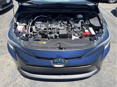 Used 2025 Toyota Corolla SE FWD image 26