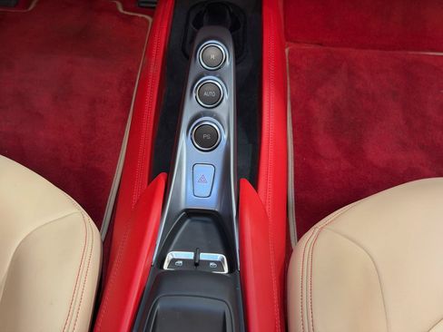 Used 2021 Ferrari F8 Tributo RWD image 23