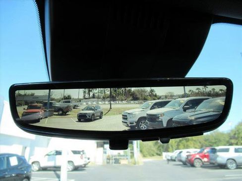 Used 2024 Chevrolet Silverado 1500 ZR2 w/ Technology Package image 31