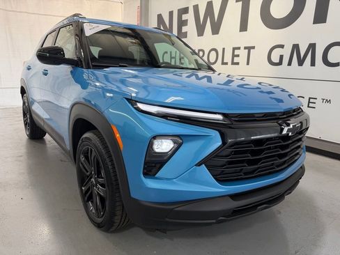 New 2026 Chevrolet TrailBlazer LT w/ Midnight Edition FWD image 36