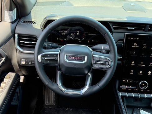 New 2026 GMC Terrain Elevation w/ Elevation Premium Package AWD/4WD image 24