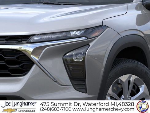 New 2026 Chevrolet Trax LS FWD image 10