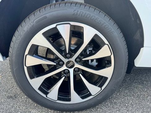 New 2026 Audi Q3 quattro 2.0T AWD/4WD image 35
