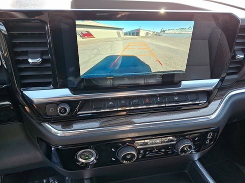 Used 2023 Chevrolet Silverado 1500 RST w/ Protection Package AWD/4WD image 7