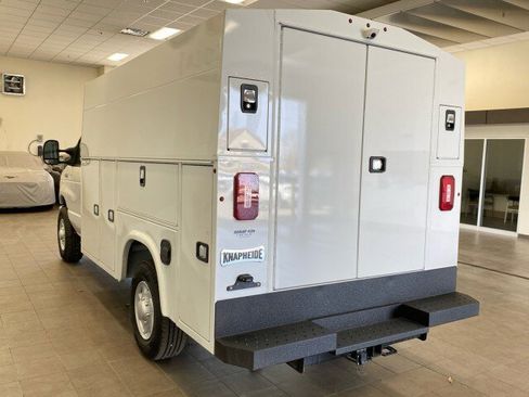 New 2026 Ford E-350 and Econoline 350 Super Duty w/ Power Equipment Group RWD image 7