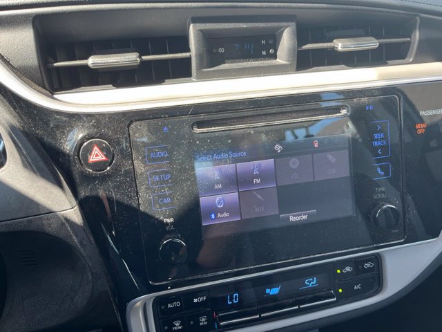 Used 2017 Toyota Corolla LE FWD image 10