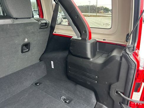 Used 2025 Jeep Wrangler Sahara 4xe image 49