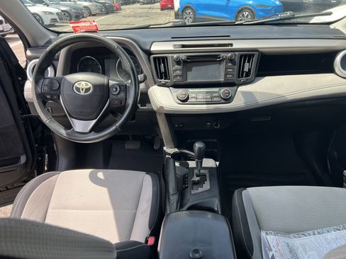 Used 2016 Toyota RAV4 XLE FWD image 17