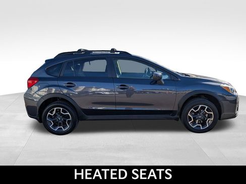 Used 2017 Subaru Crosstrek 2.0i Premium image 4
