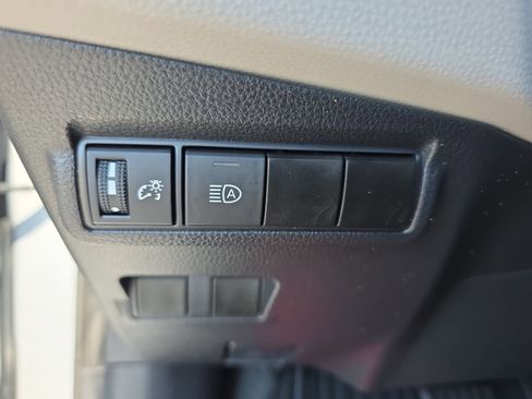 Used 2024 Toyota Corolla Cross L FWD image 25