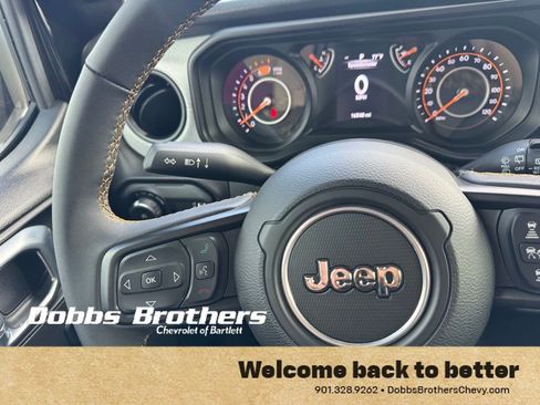Used 2024 Jeep Wrangler Sport S image 18