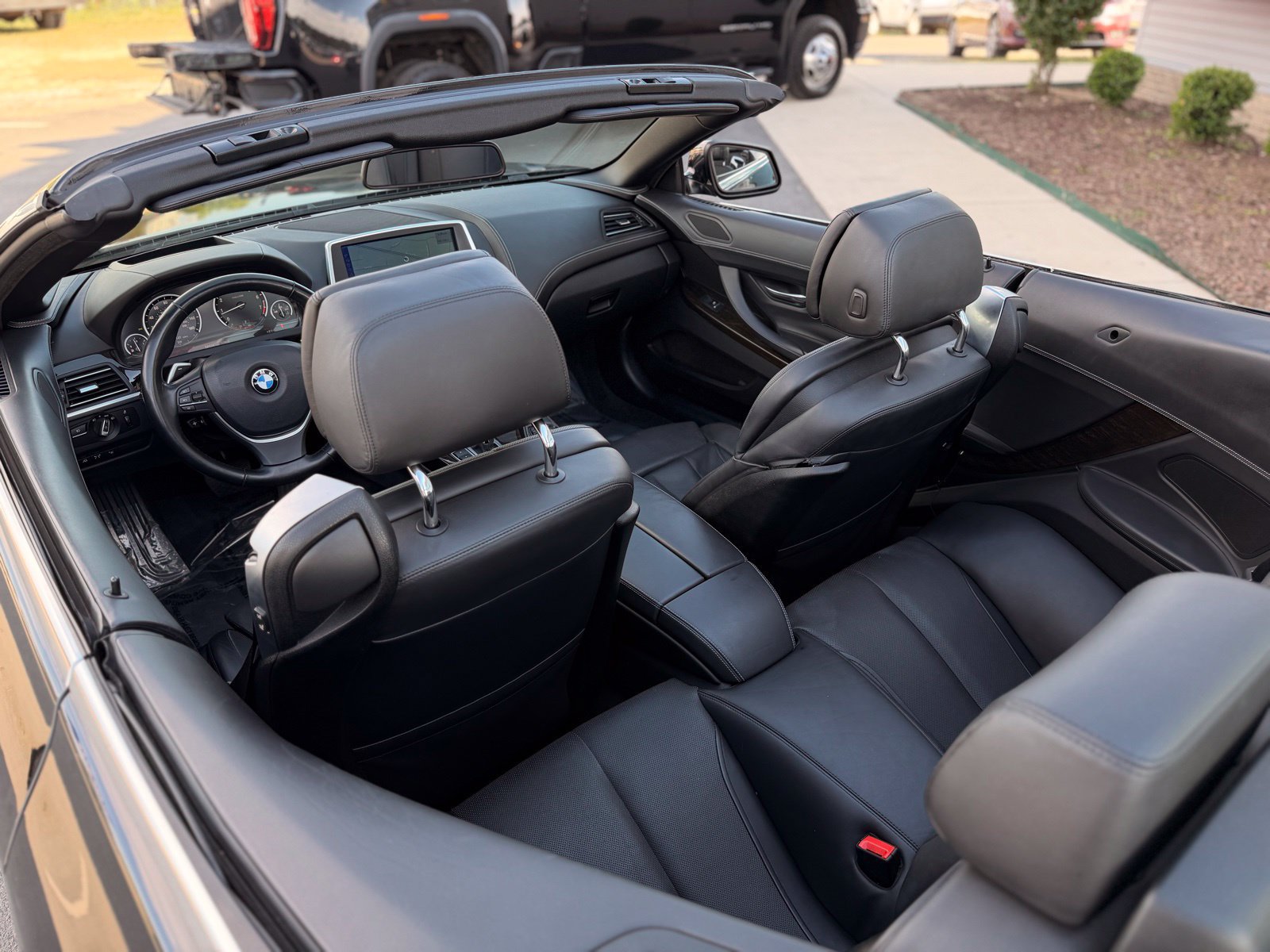 Used 2012 BMW 650i Convertible RWD image 21
